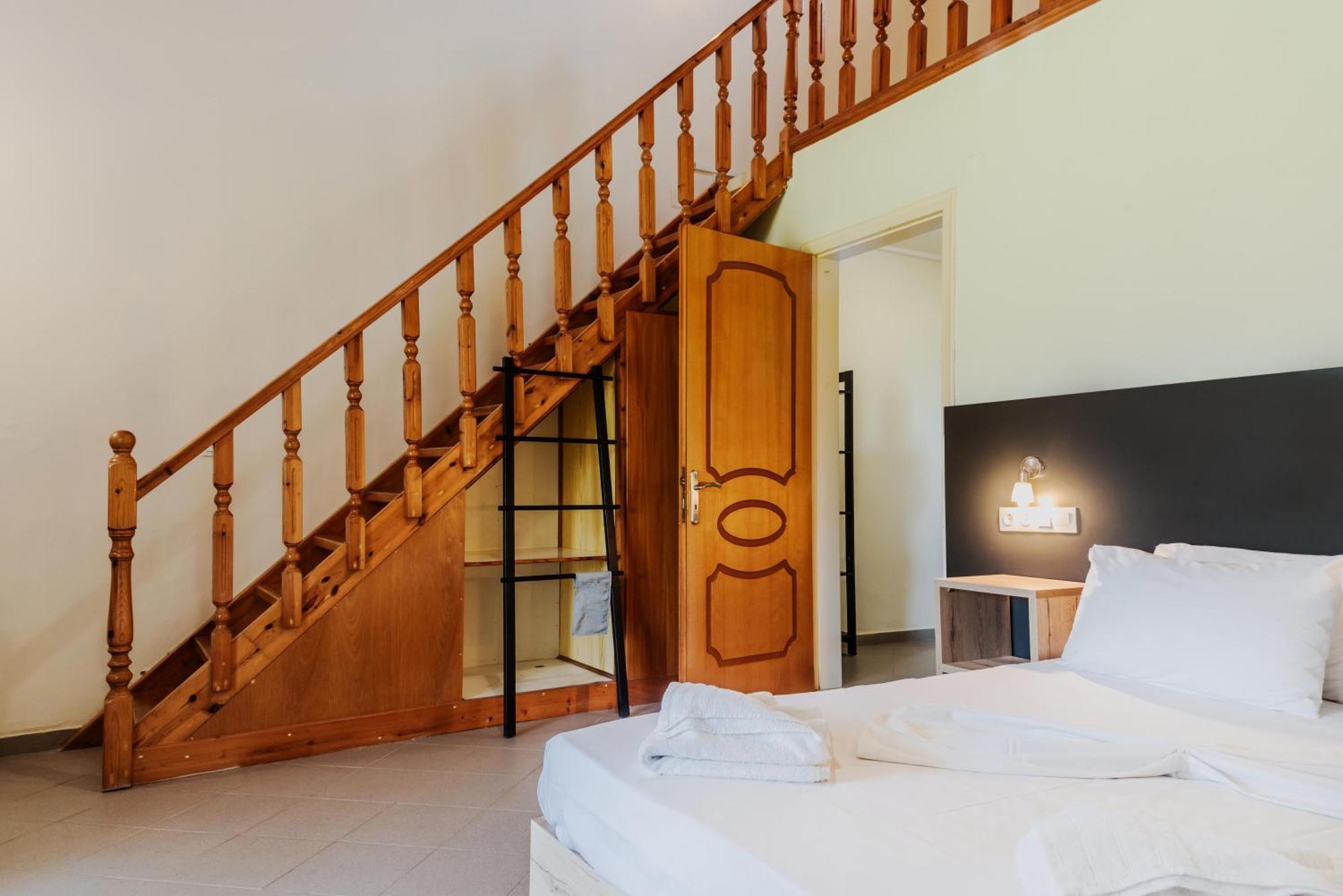 Riposo Studios & Apartments 卡沃斯 外观 照片